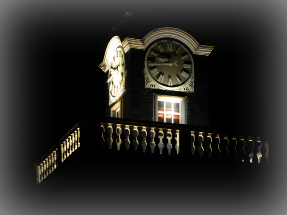 Horloge du lycée Montaigne de Mulhouse