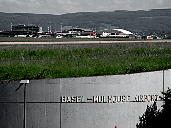 Euro Airport Basel, Freiburg, Mulhouse - seul aéroport trinational en France
