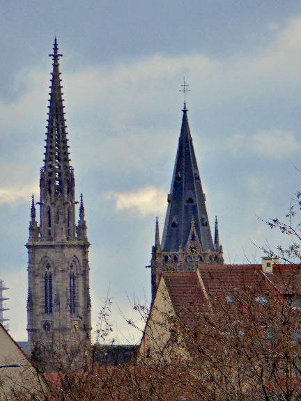 Cohabitation de Saint Etienne, la protestante et Sainte Geneviève, la catholique  à Mulhouse